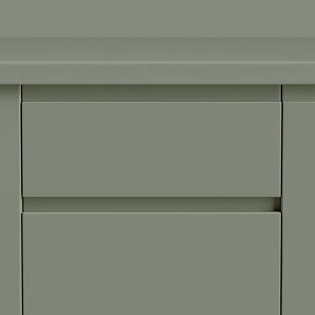 Zbliżenie na front Frezowany Uchwyt w szałwiowej zieleni — frezowany uchwyt w szufladach IKEA METOD